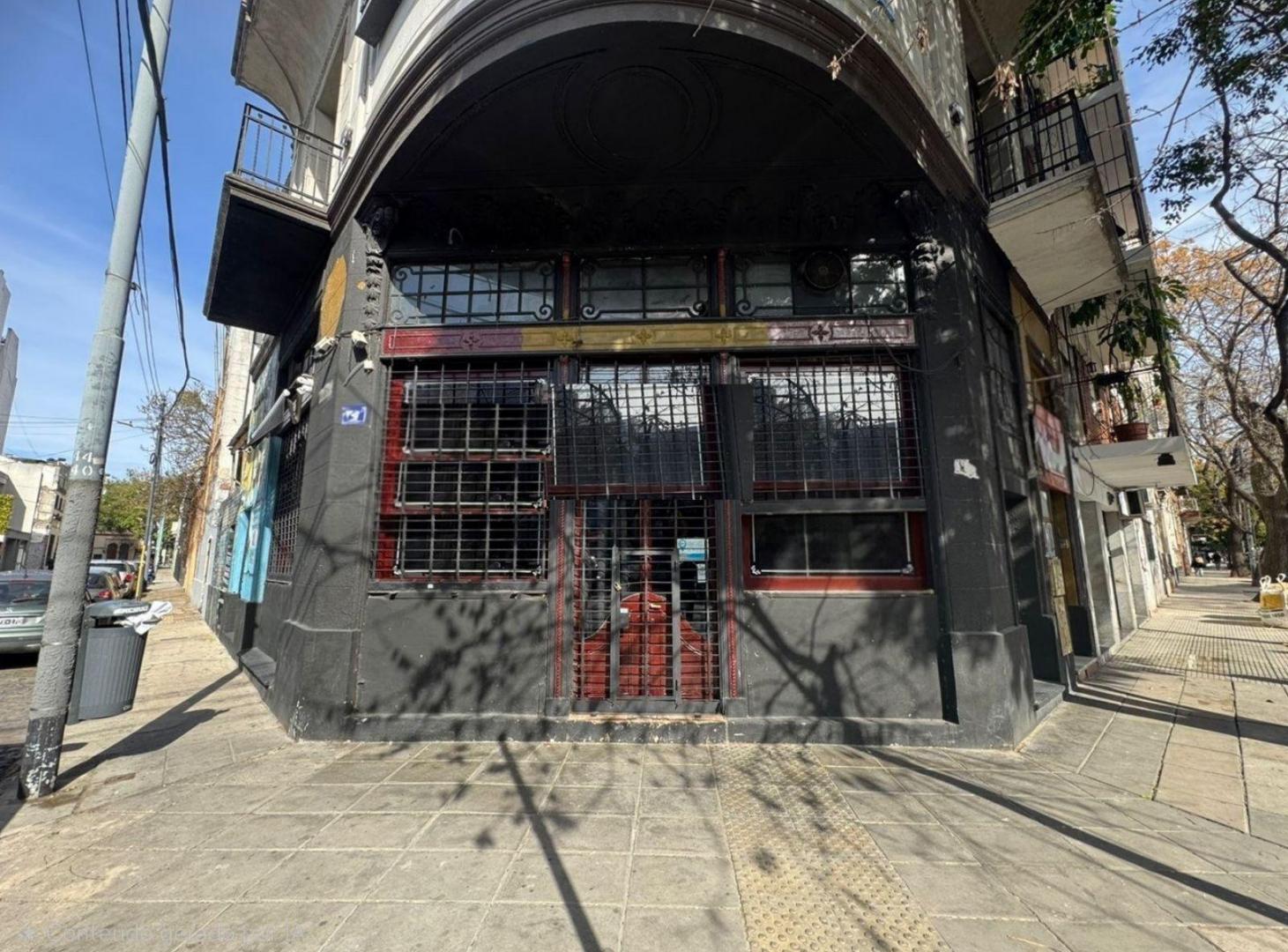 Foto de Venta Local comercial de esquina en Palermo, imagen 1
