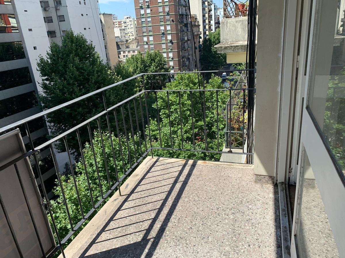 Foto de Departamento 4 Ambientes Av Pueyrredon y Av Sta fe - Recoleta, imagen 2