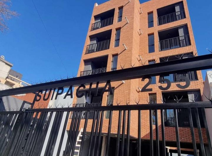 Departamento  en Alquiler en Haedo, Morón, G.B.A. Zona Oeste 2
