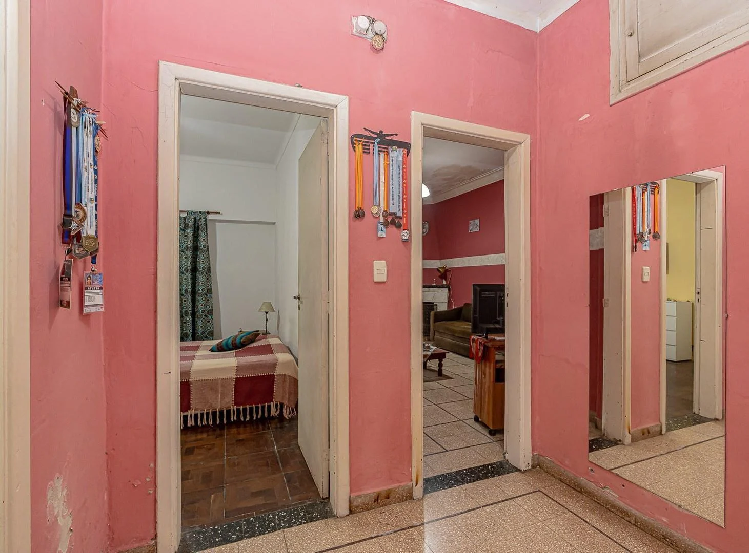 Foto de VENTA CASA 3 AMB VILLA LUZURIAGA - C/COCH, FONDO, imagen 4