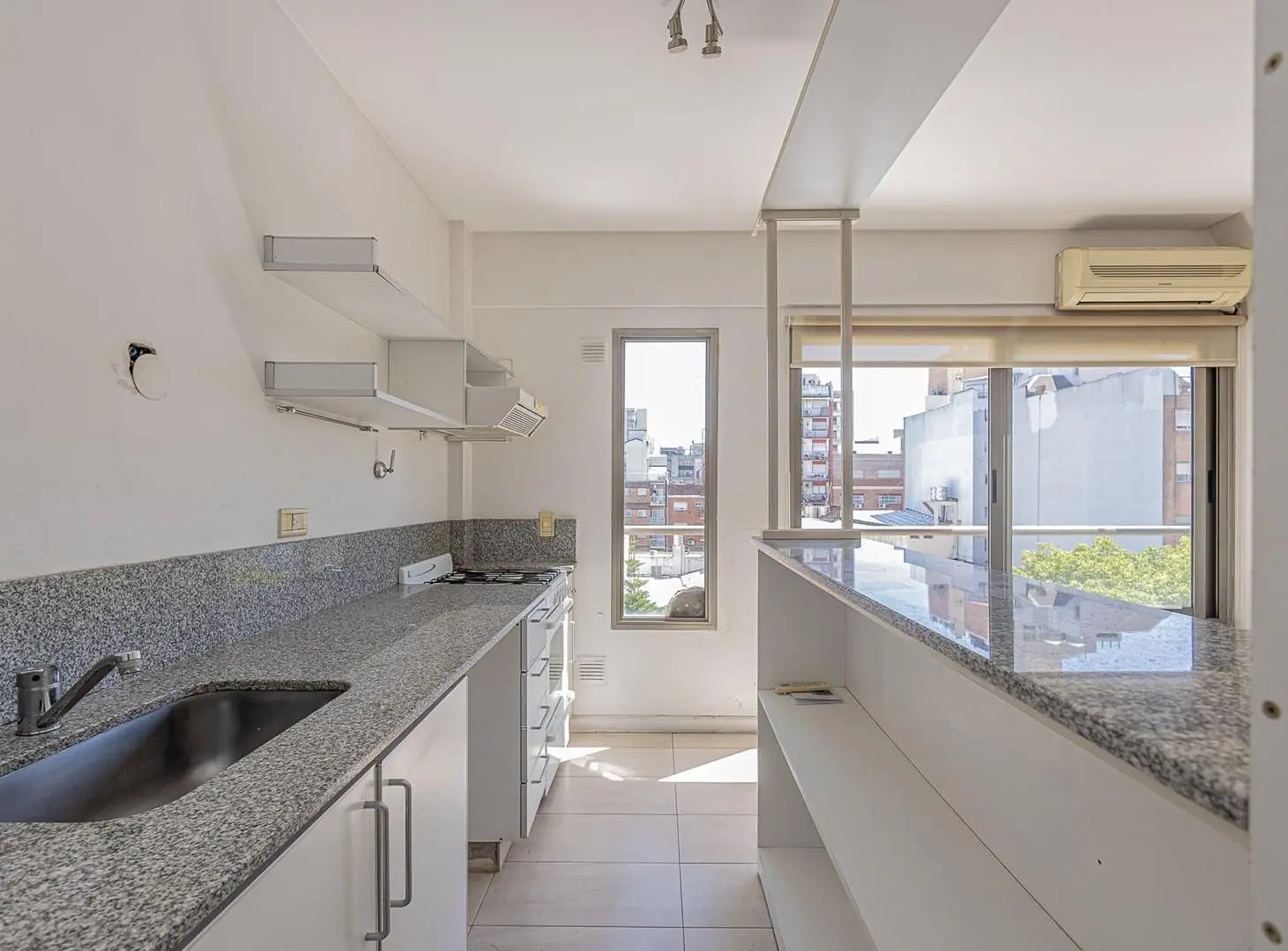 VENTA DEPTO 2 AMB RAMOS MEJÍA - EXCELENTE UBICACIÓN 1