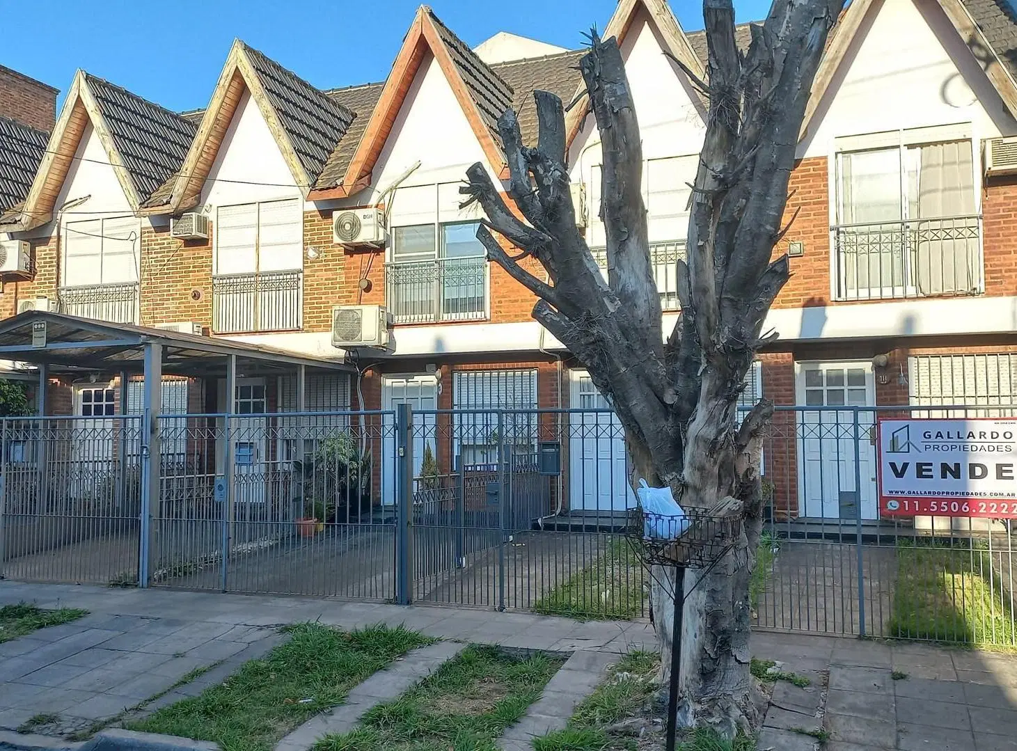 Casa Triplex en Venta en Ramos Mejía, La Matanza, G.B.A. Zona Oeste 1