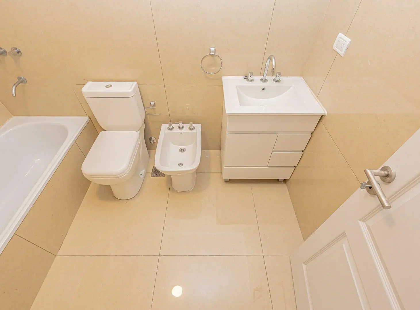 VENTA DPTO 3 AMB RAMOS MEJÍA C/TERRAZA 3