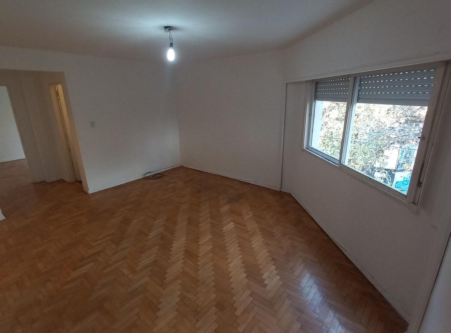 Foto de Departamento en Alquiler en Ramos Mejía, La Matanza, G.B.A. Zona Oeste, imagen 3
