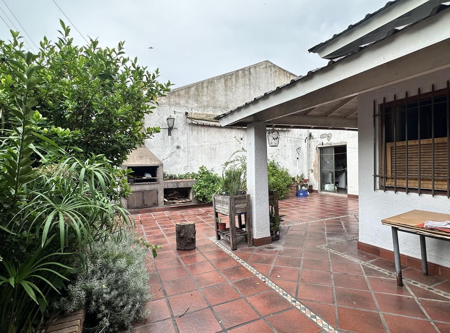 Foto de Casa en Venta en Haedo, Morón, G.B.A. Zona Oeste, imagen 3