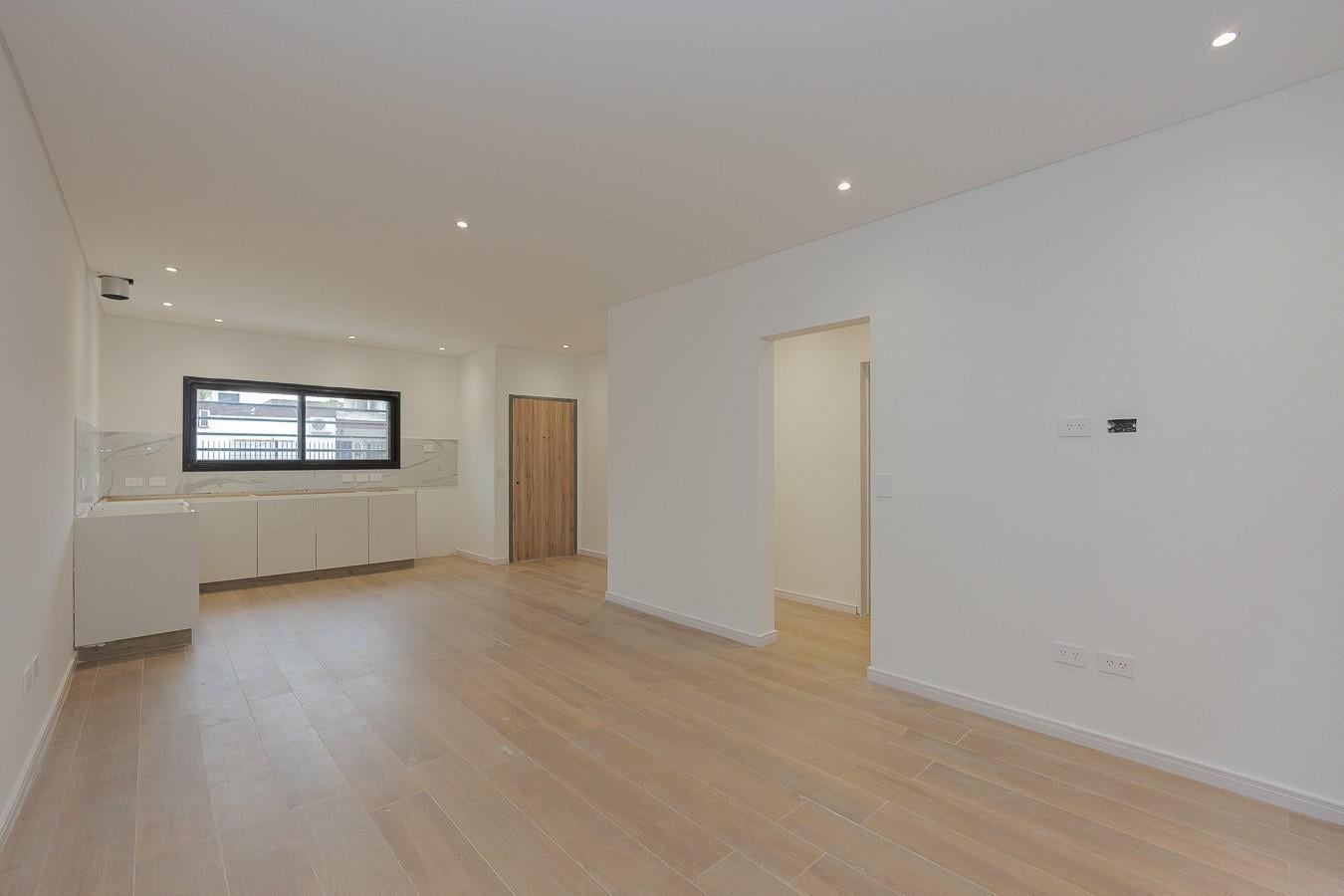Foto de Departamento PH en Venta en Haedo, Morón, G.B.A. Zona Oeste, imagen 3