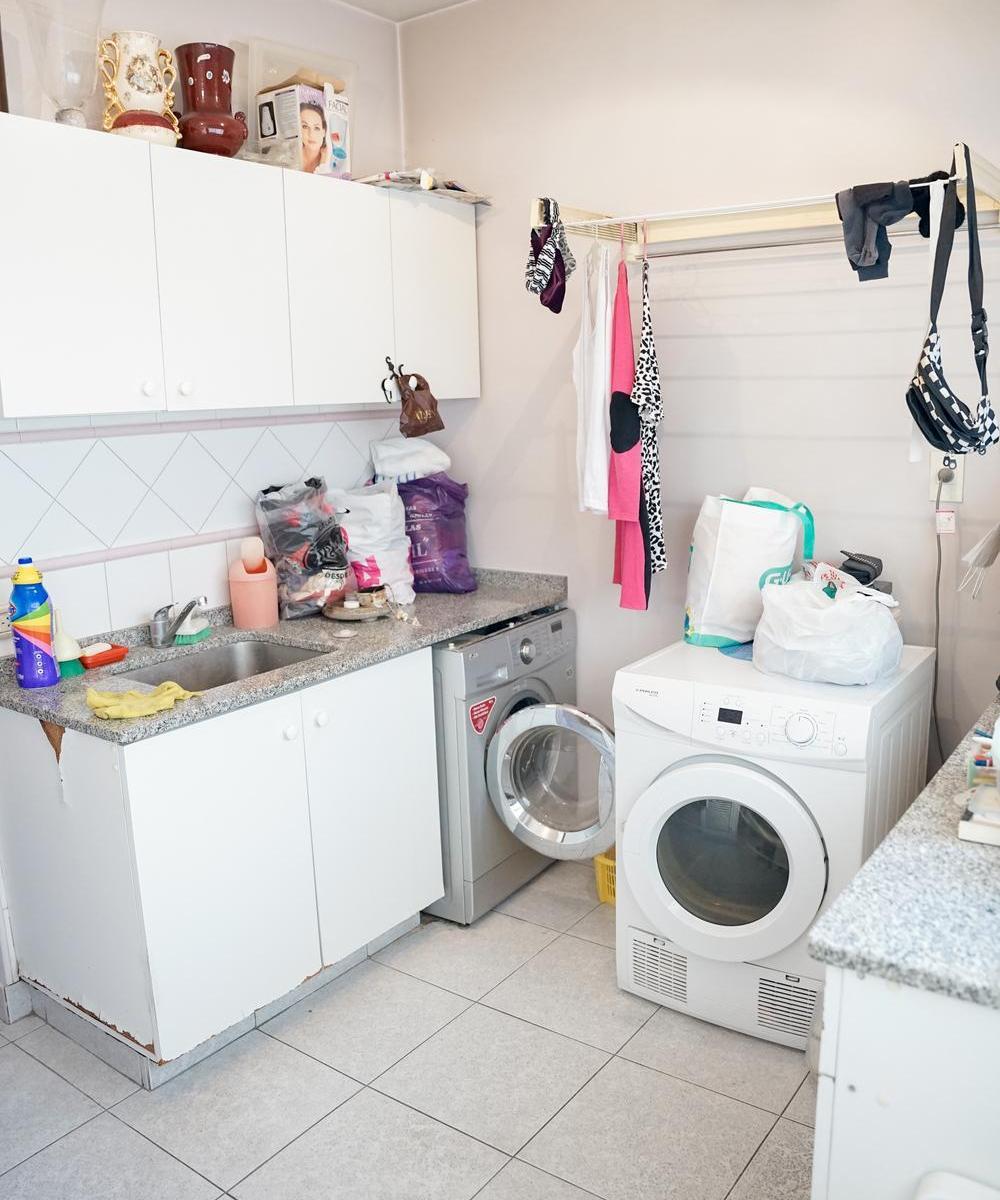 Departamento en Venta 5 Ambientes C/ Dependencia - 3 Cocheras 2