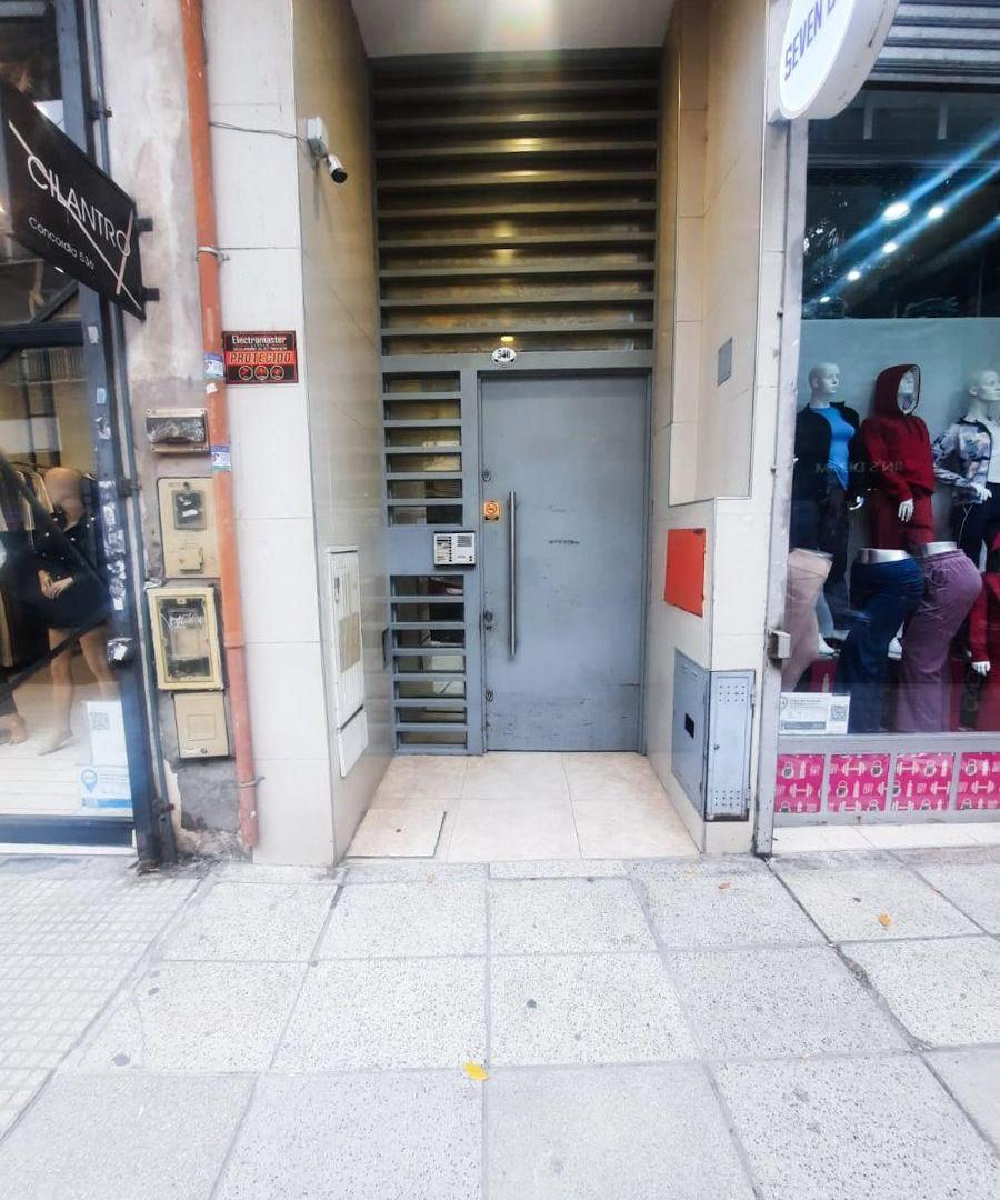 Foto de Oficina en Alquiler, Zona Flores, imagen 4
