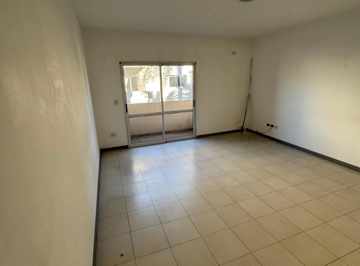 Departamento 2 ambientes cochera y balcón  3
