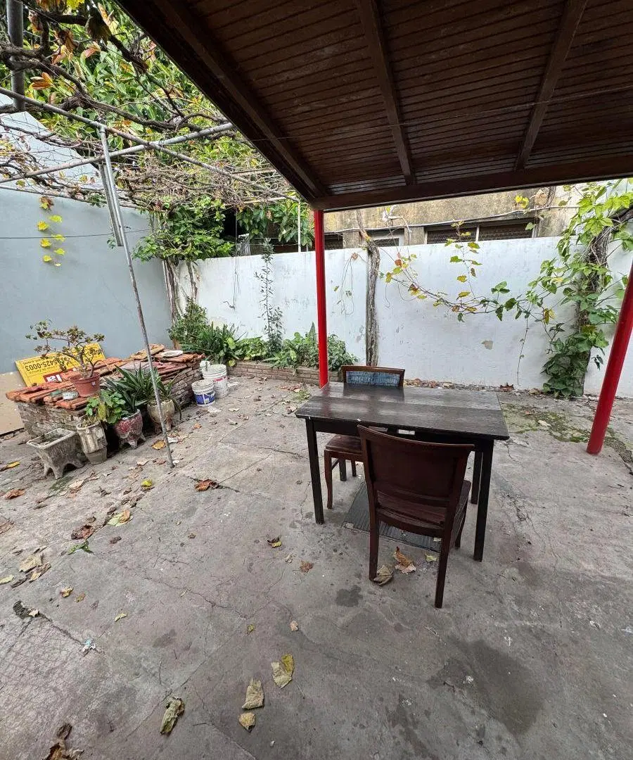 Casa 3 ambientes con patio y cochera 5