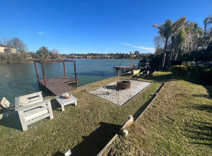 Casa en  venta Barrio Altamira al agua , Tigre 5