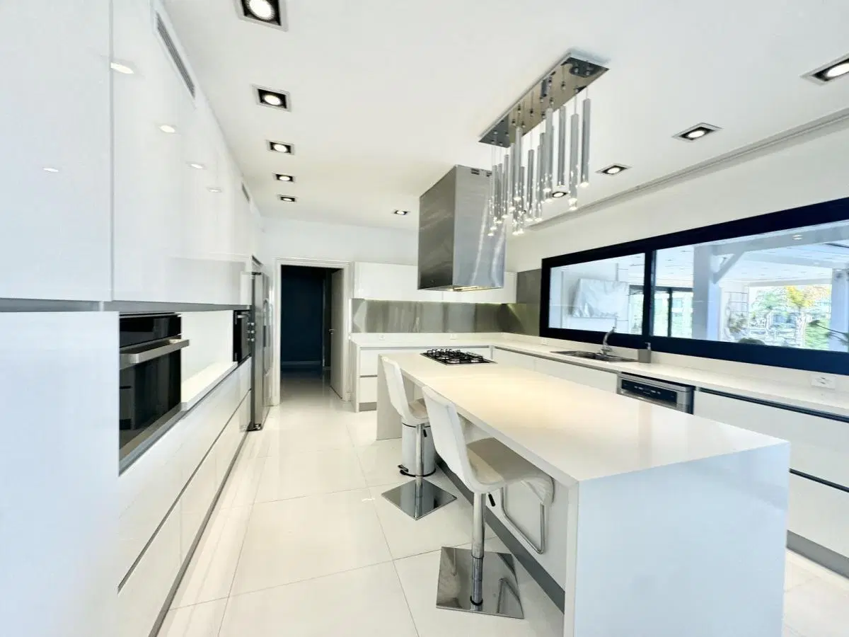 Casa en alquiler en barrio El Yacht con muebles , Nordelta 3