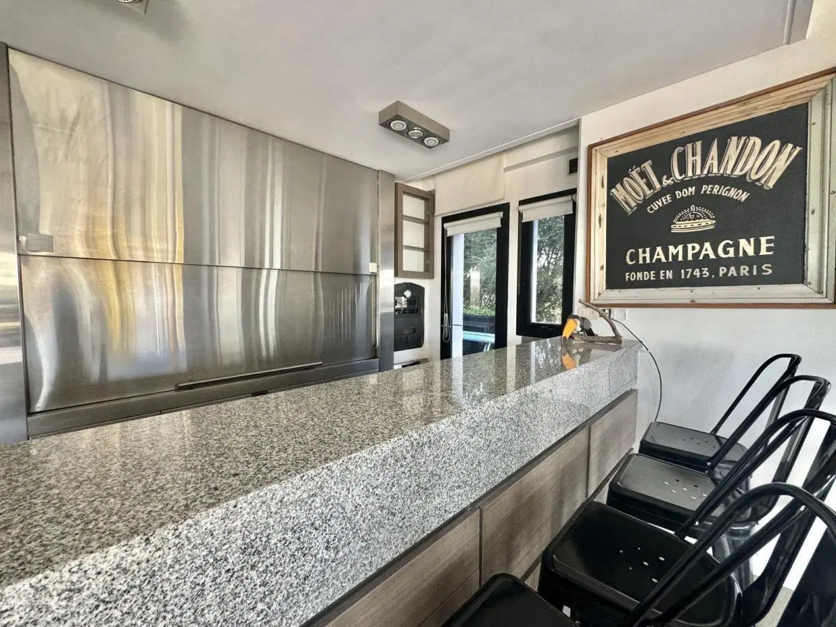 Casa en alquiler en barrio El Yacht con muebles , Nordelta 5