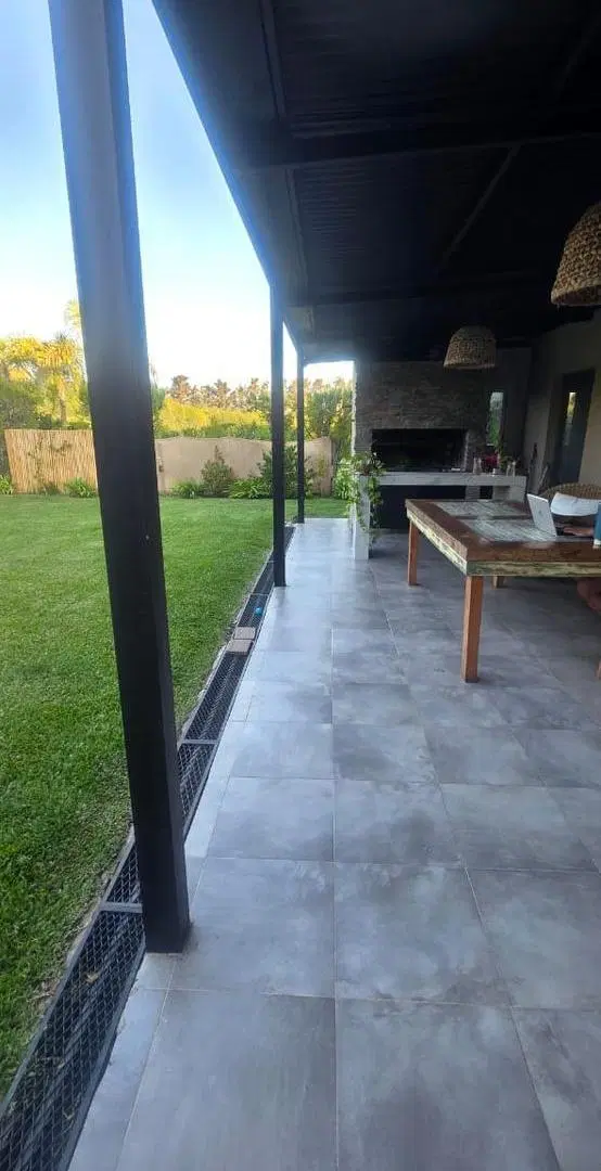 CASA  EN LOS SAUCES-NORDELTA!!! 2