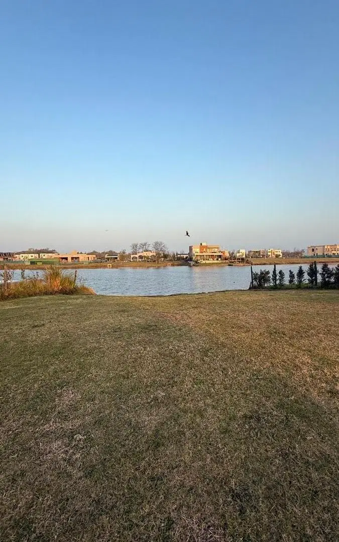Terreno en venta en Santa Ana 5