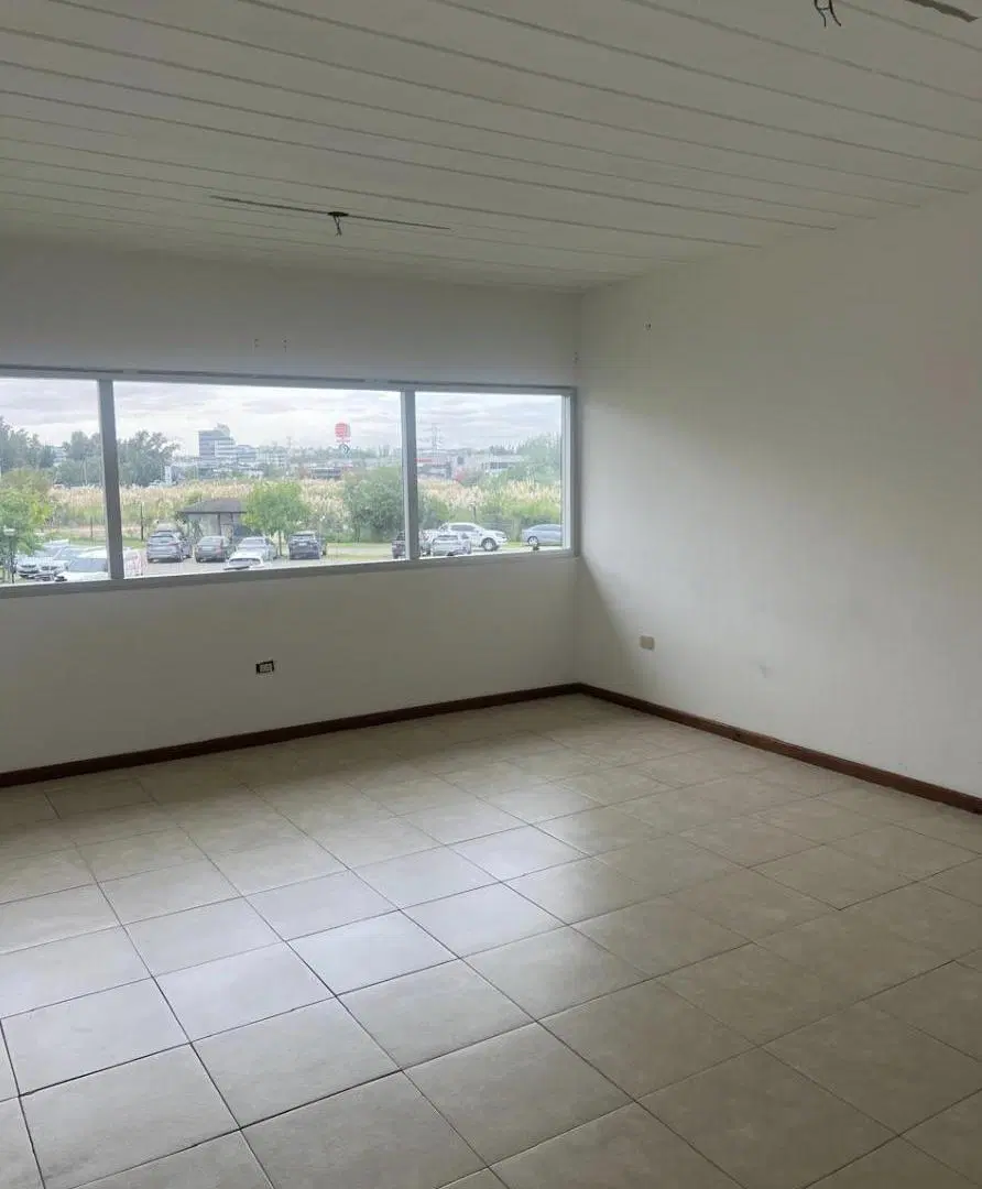 Oficina en alquiler en Riviera Park, Benavidez, Tigre 2