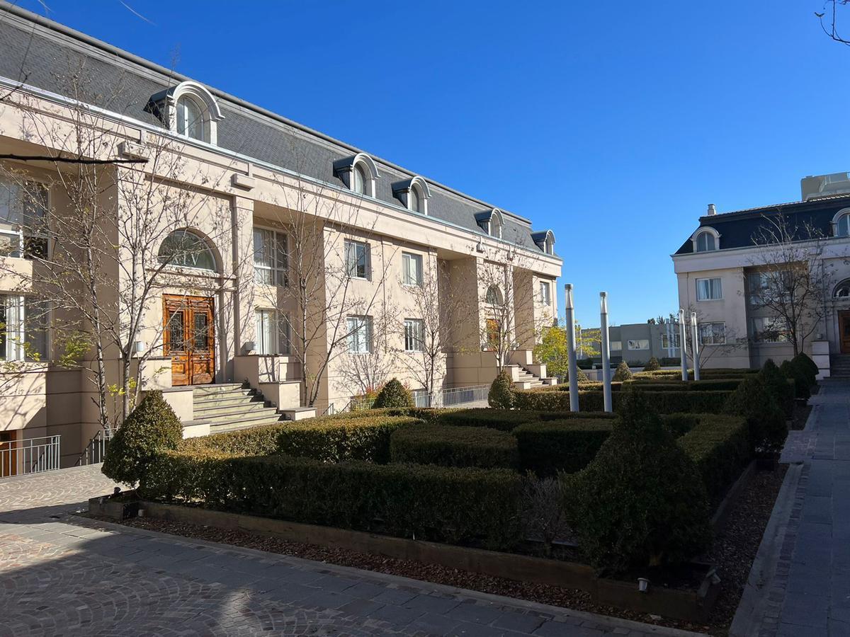 Foto de Departamento en alquiler en edificio Chateau, el Palmar, Nordelta, imagen 1