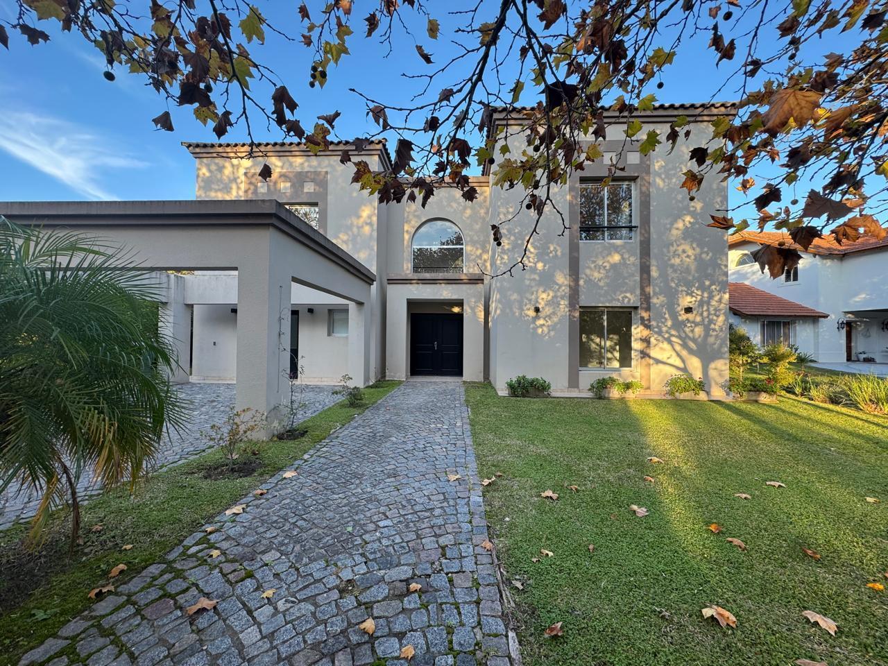 Foto de Casa en venta y alquiler en barrio La Alameda Nordelta, imagen 1