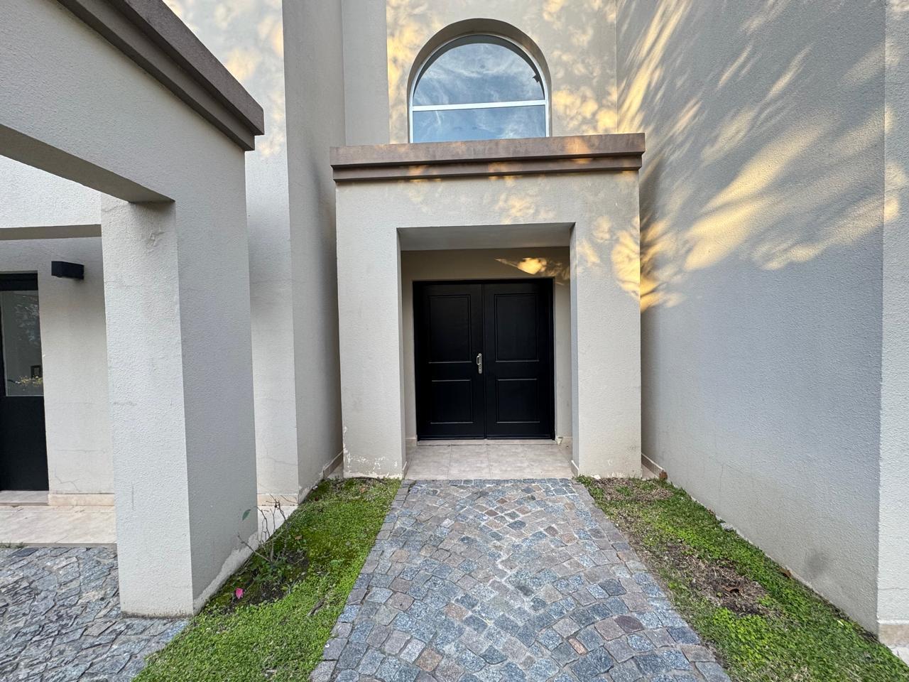 Foto de Casa en venta y alquiler en barrio La Alameda Nordelta, imagen 4