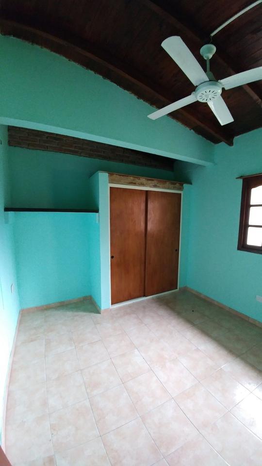 Casa en Venta en Villa Elisa 3