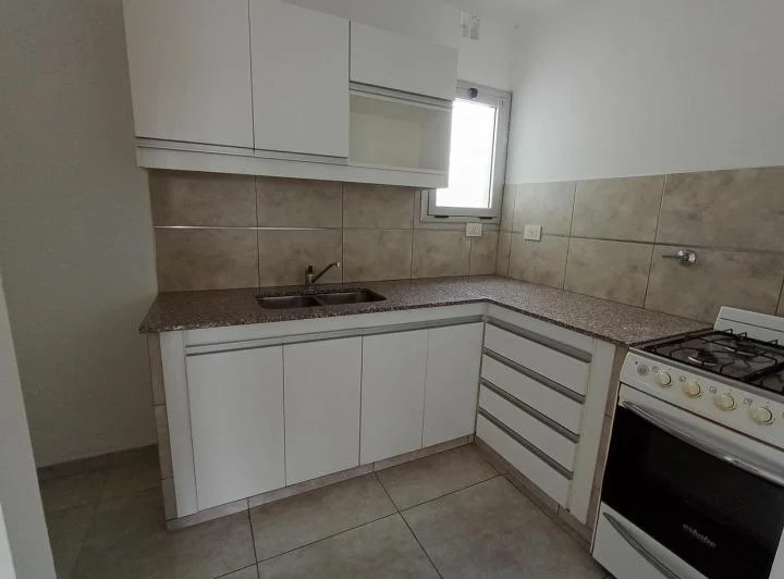 Departamento en alquiler en La Plata 2