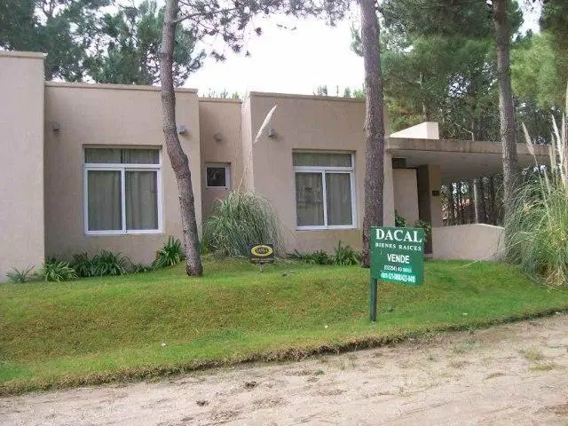 Casa en Venta en Pinamar 1