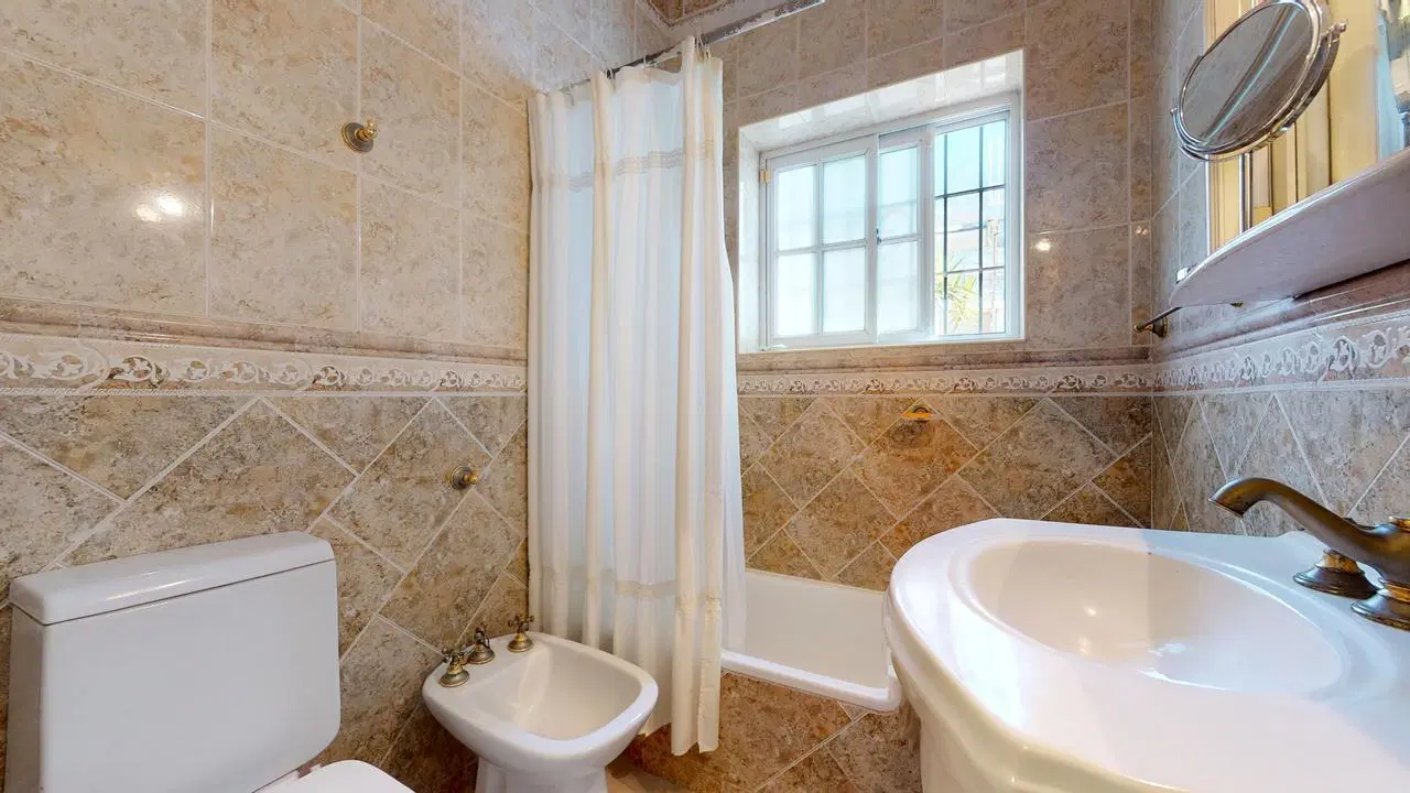 Casa en Venta en Gonnet 3
