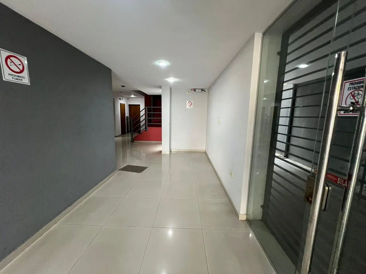 Departamento de 1 dormitorio en venta La Plata 3