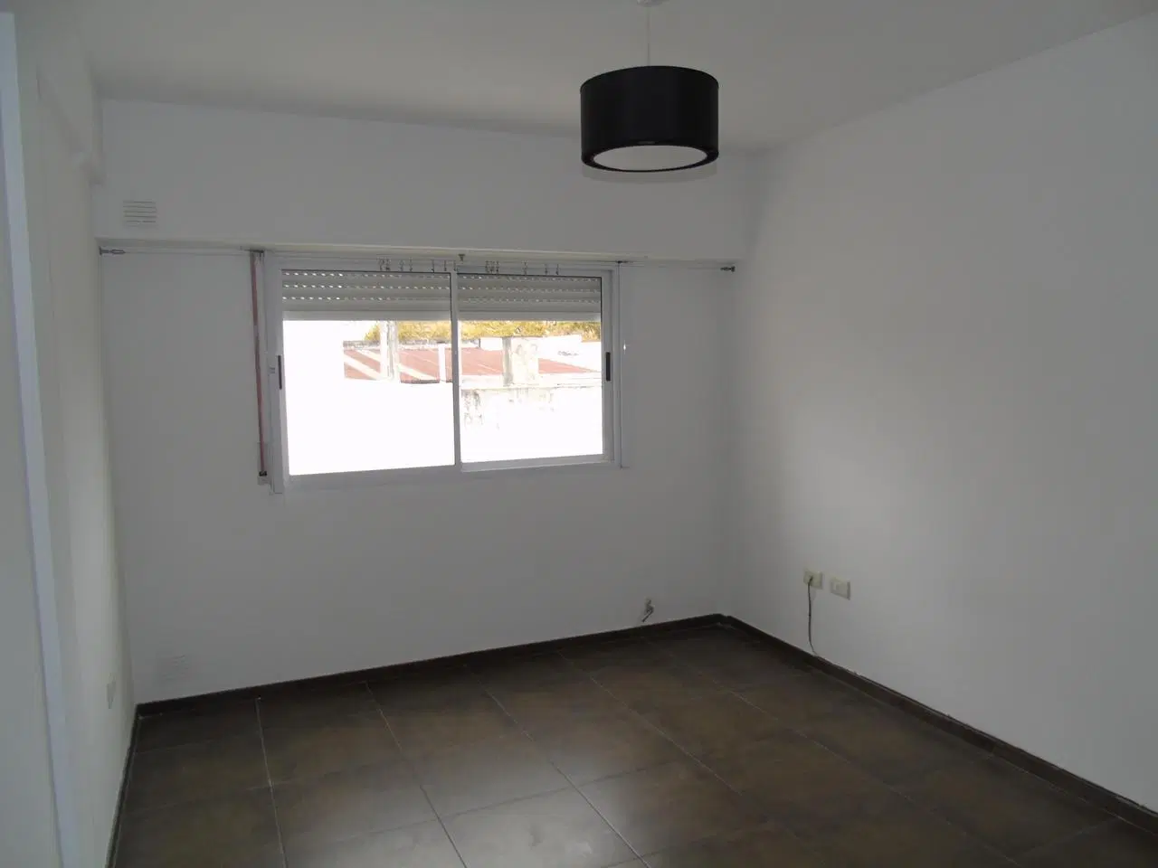 Departamento de 1 dormitorio en alquiler en La Plata 2