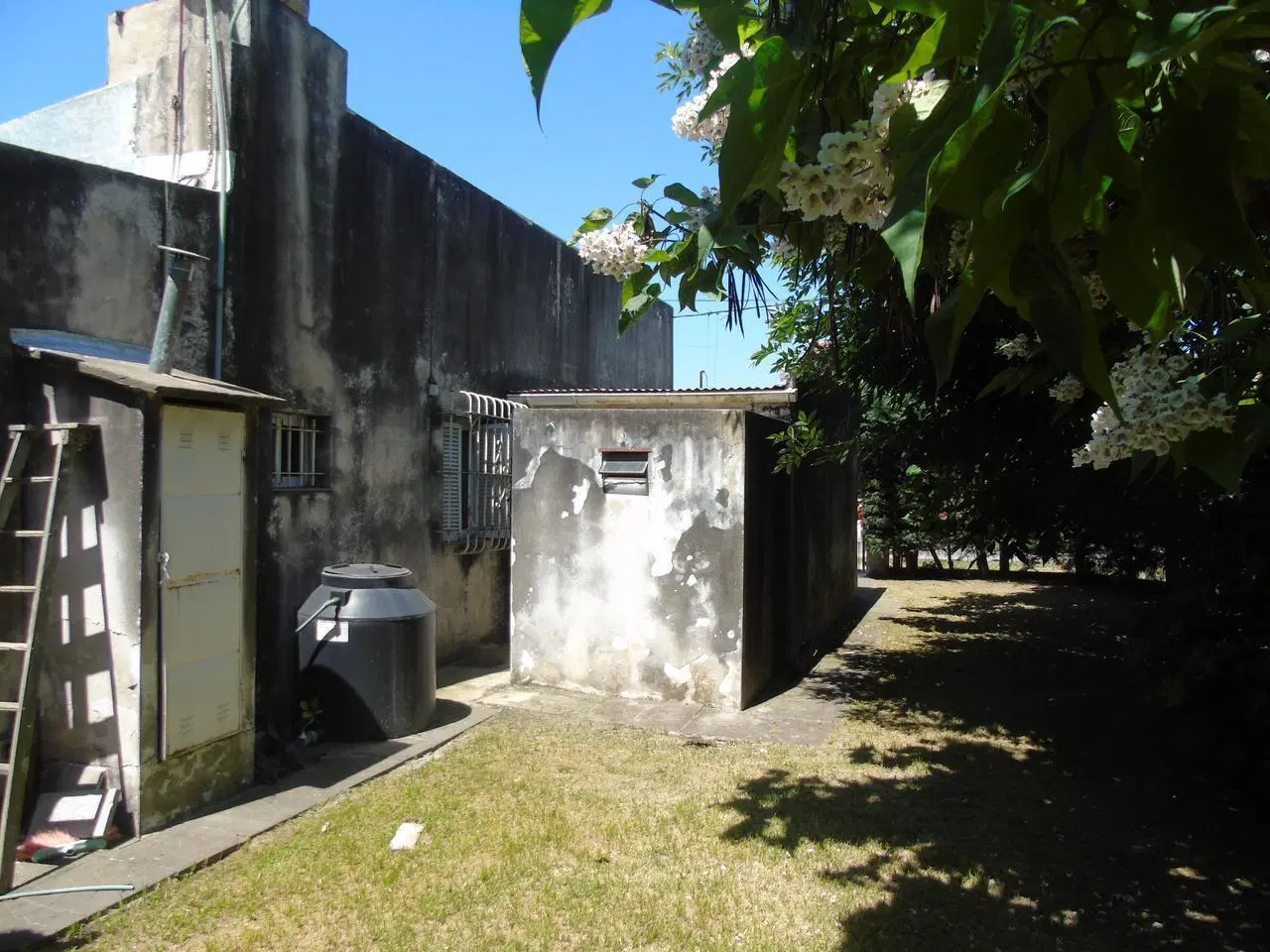 Casa en Venta en City Bell 3