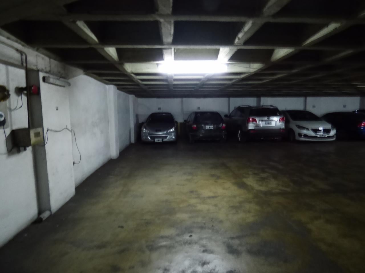 Cochera en Venta en La Plata