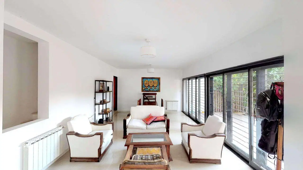 Casa en venta en City Bell 8