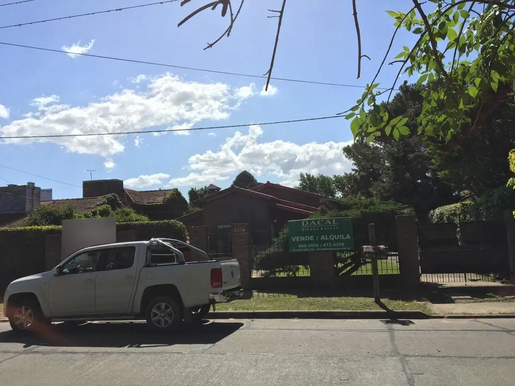 Casa en venta en Gonnet 2