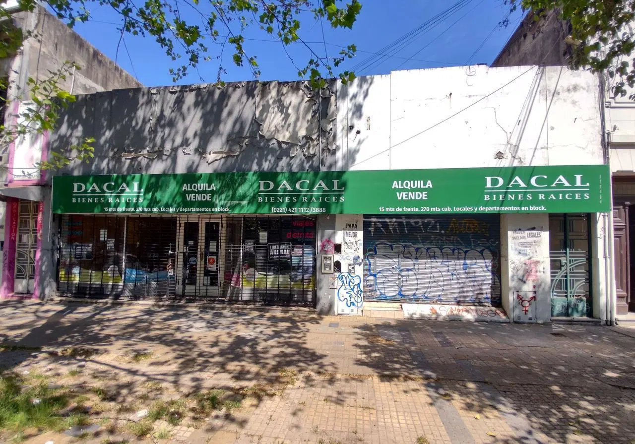 Local en venta en La Plata 3