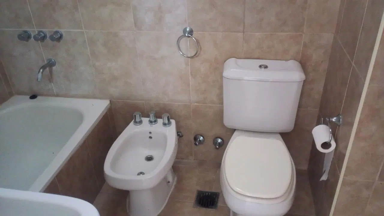 Departamento de 1 dormitorio en alquiler en La Plata 3