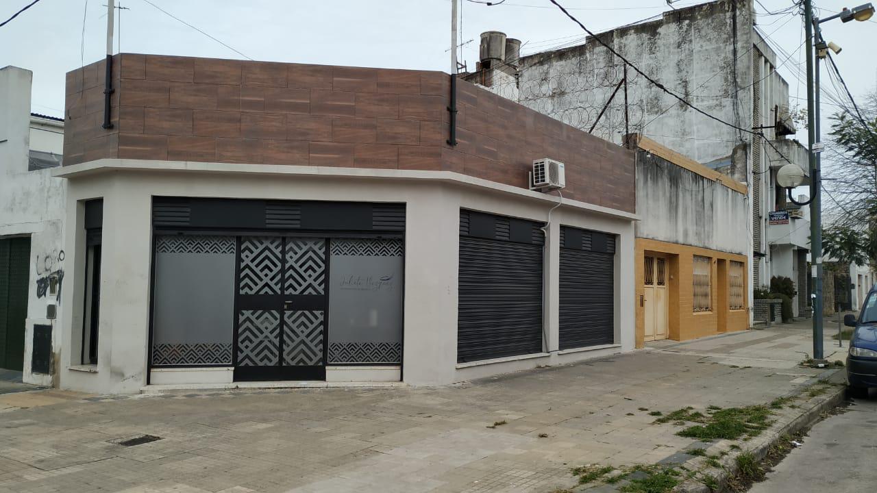 Local en venta y alquiler en La Plata