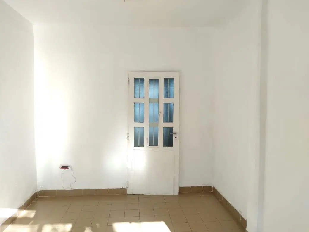 Local en venta y alquiler en La Plata 4