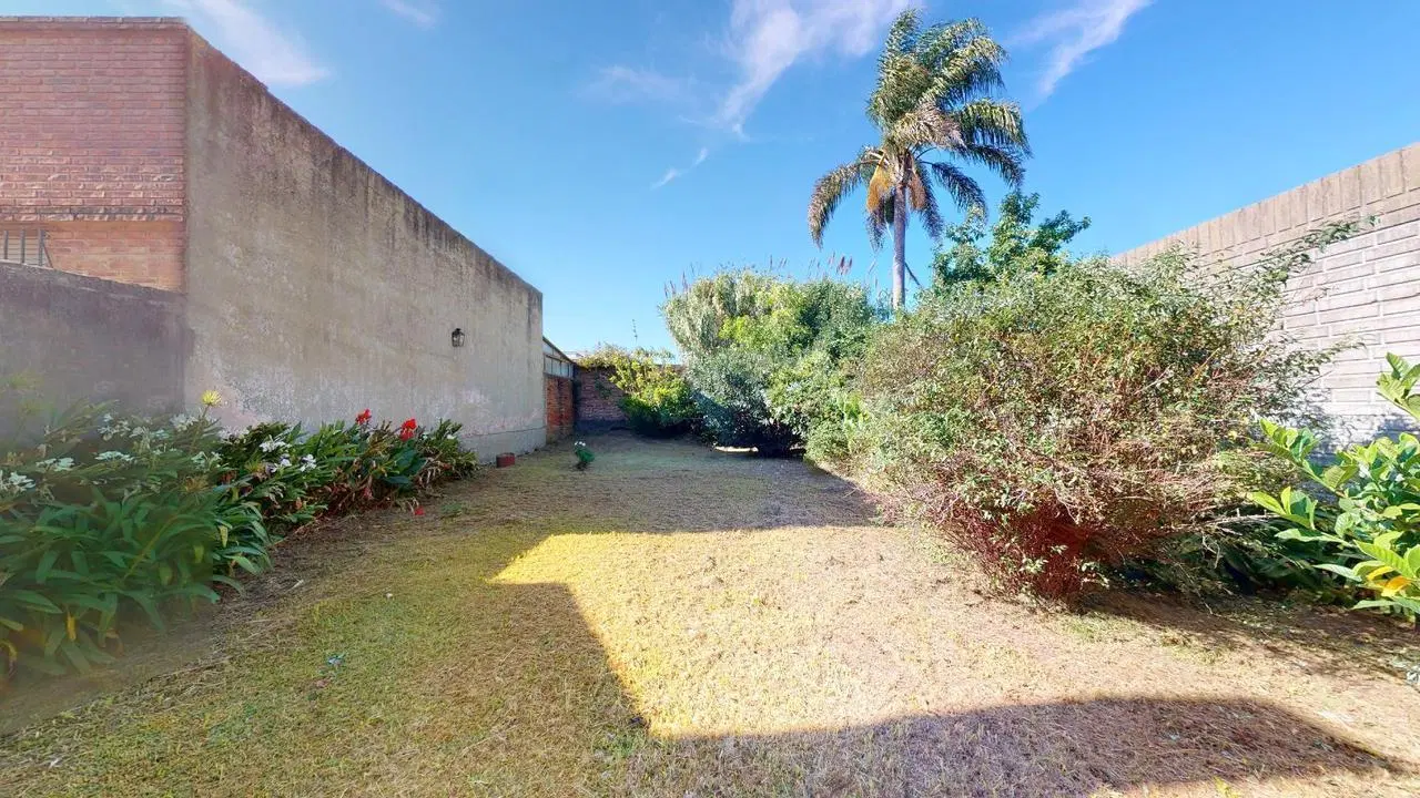 Casa en venta en La Plata 8