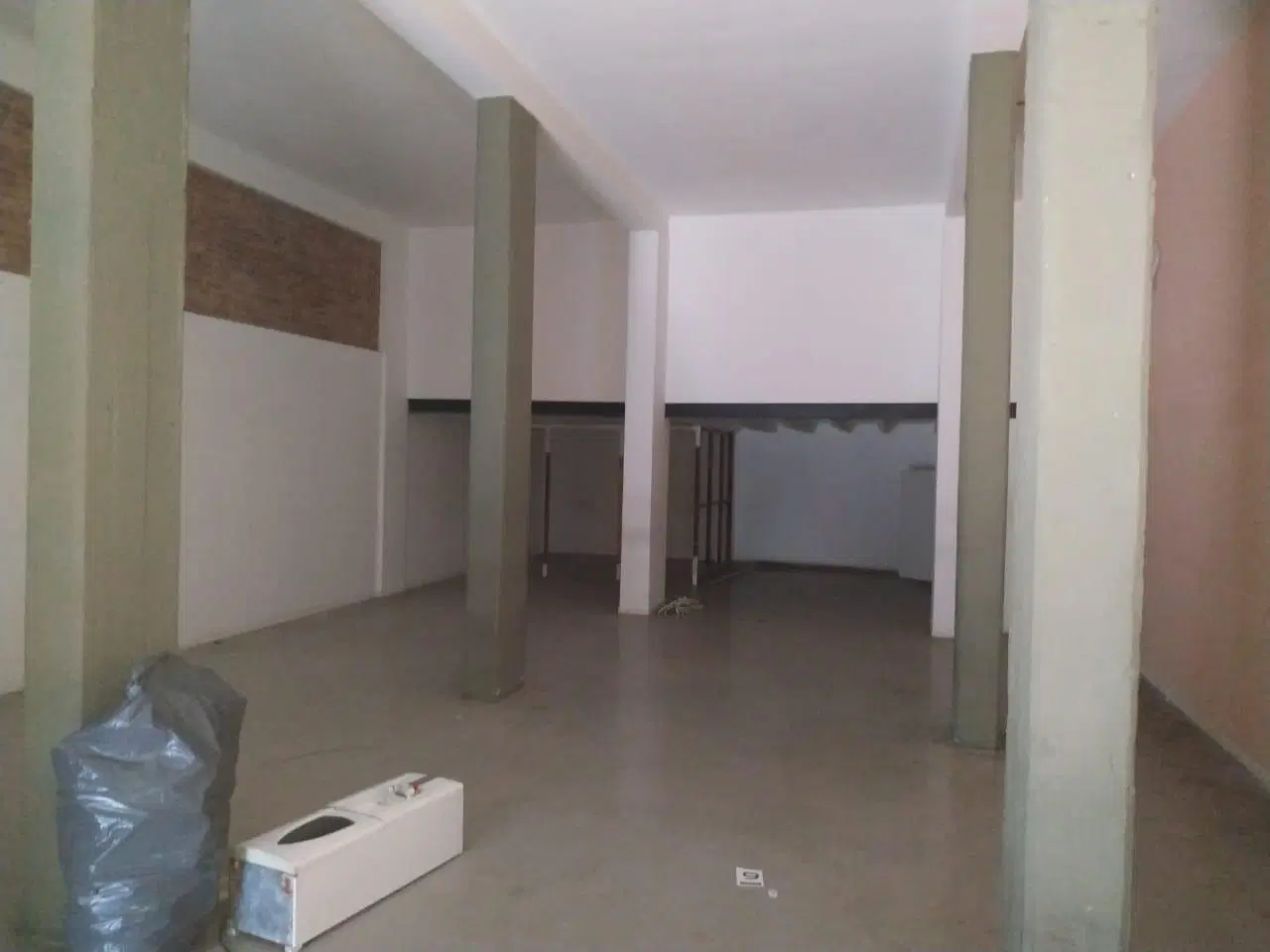 Local en venta en La Plata 2