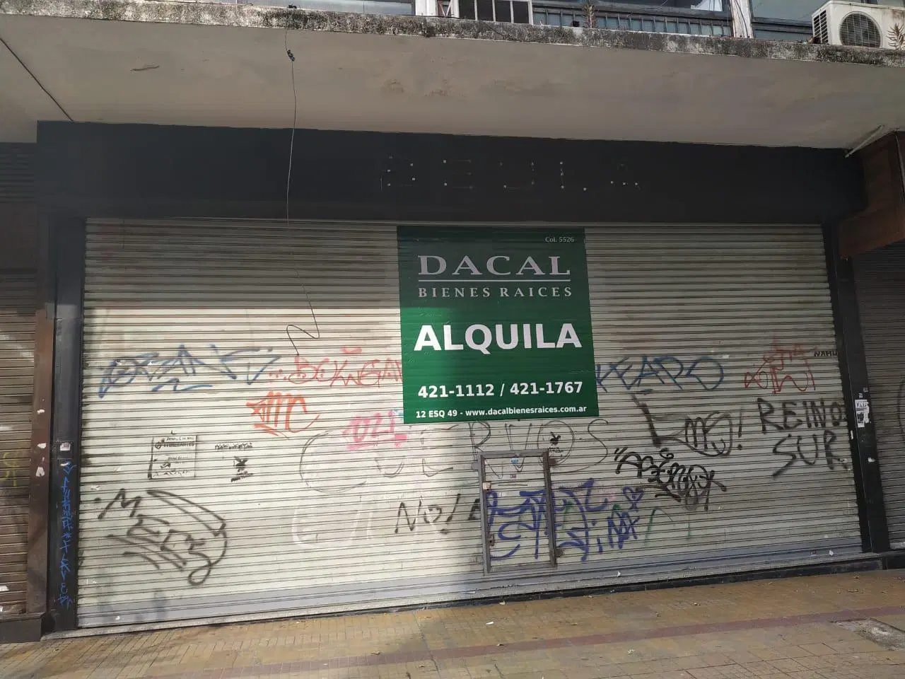 Local en venta en La Plata 4