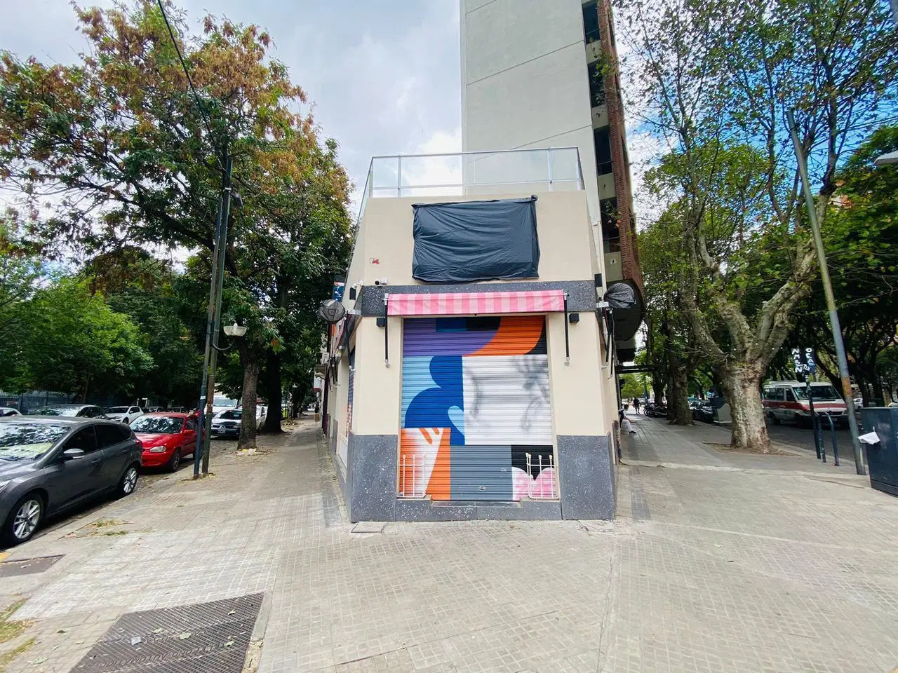 Local en venta en La Plata 3