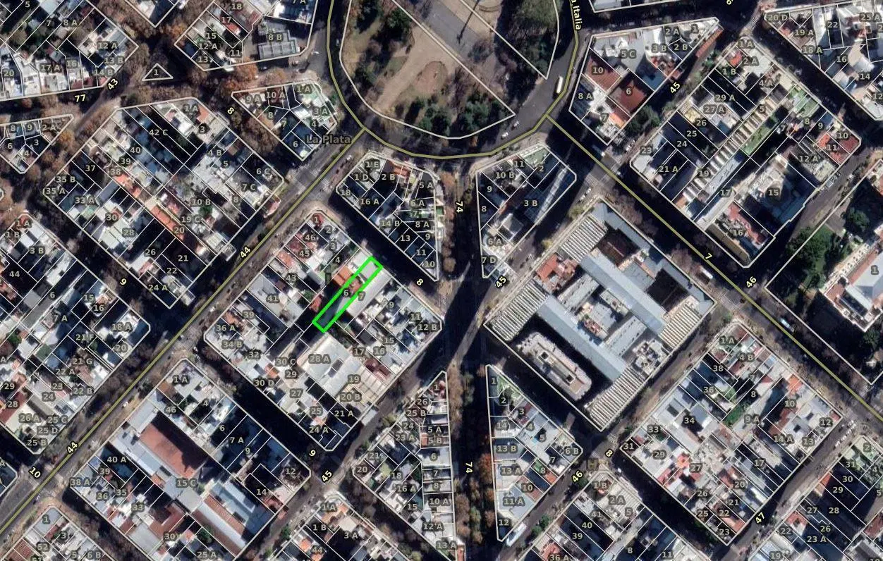 Terreno en venta en La Plata 2