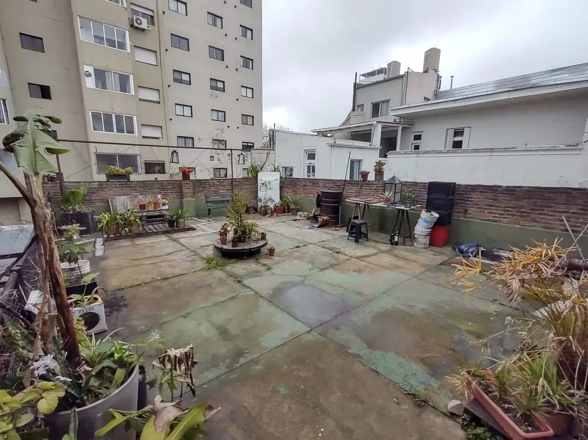 Local en venta en La Plata 5