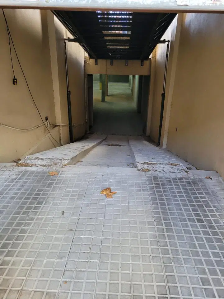 Cochera en venta en La Plata 2