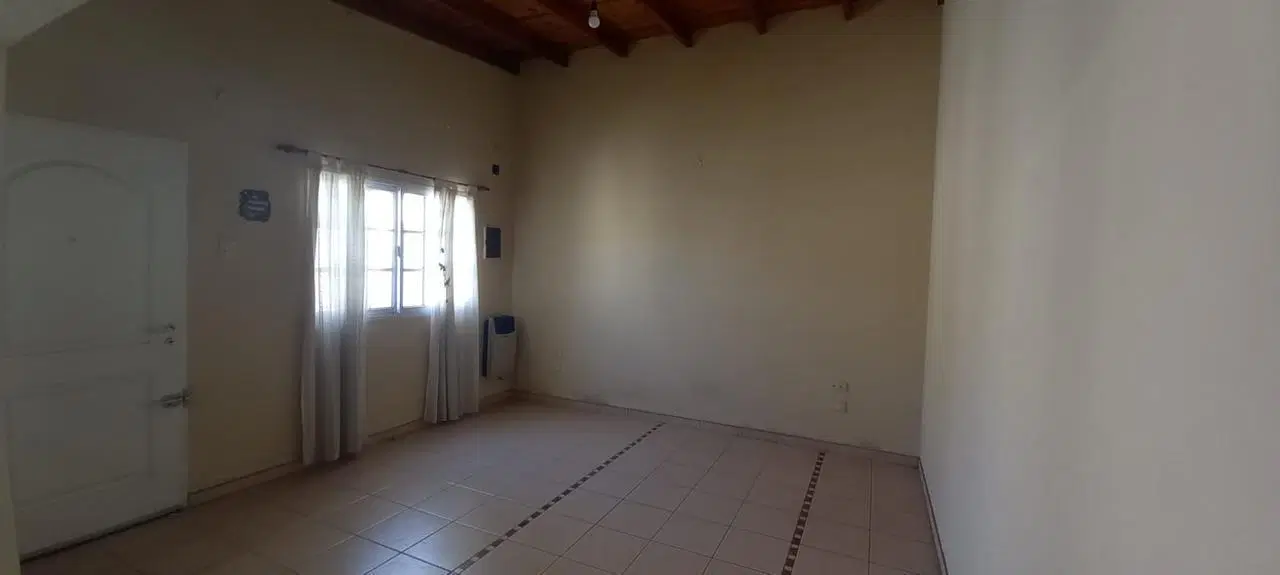 Casa en venta en Los Hornos - Dacal Bienes Raíces 3