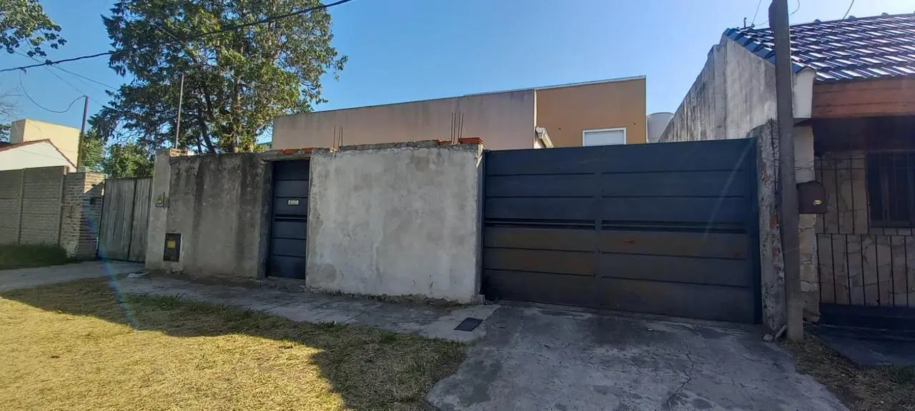 Casa en venta en Los Hornos - Dacal Bienes Raíces 5