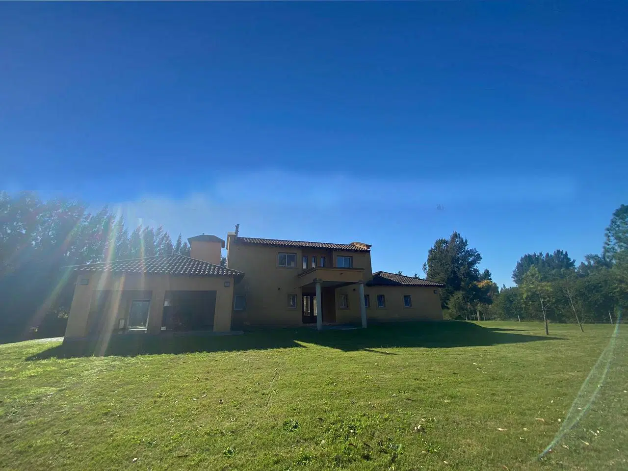 Casa en venta en Campos de Roca 1