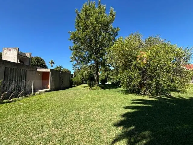 Terreno en venta Manuel B Gonnet 1