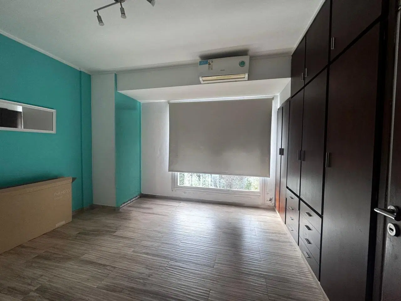 Edificio completo con local en venta en La Plata 4