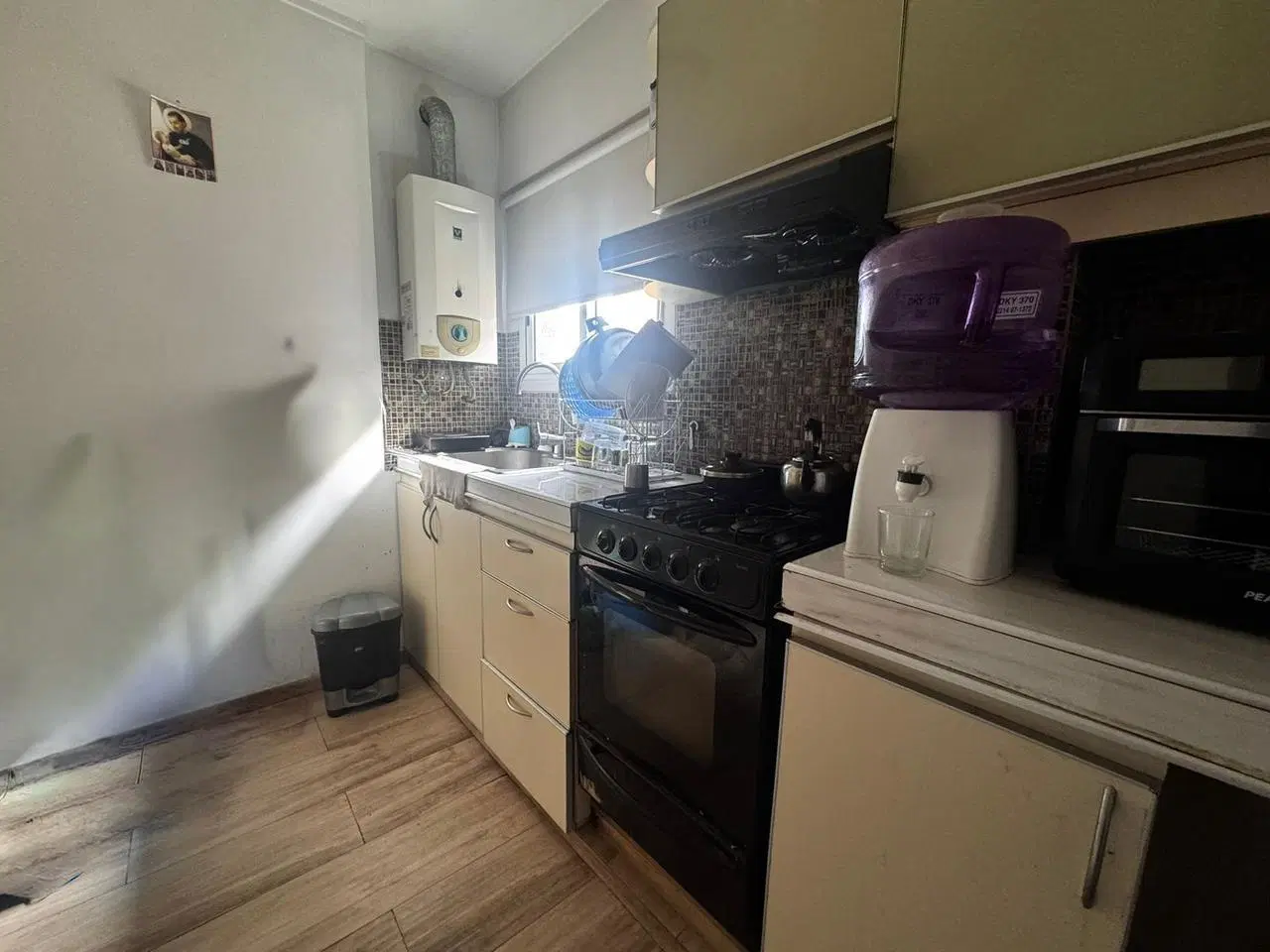 Edificio completo con local en venta en La Plata 3